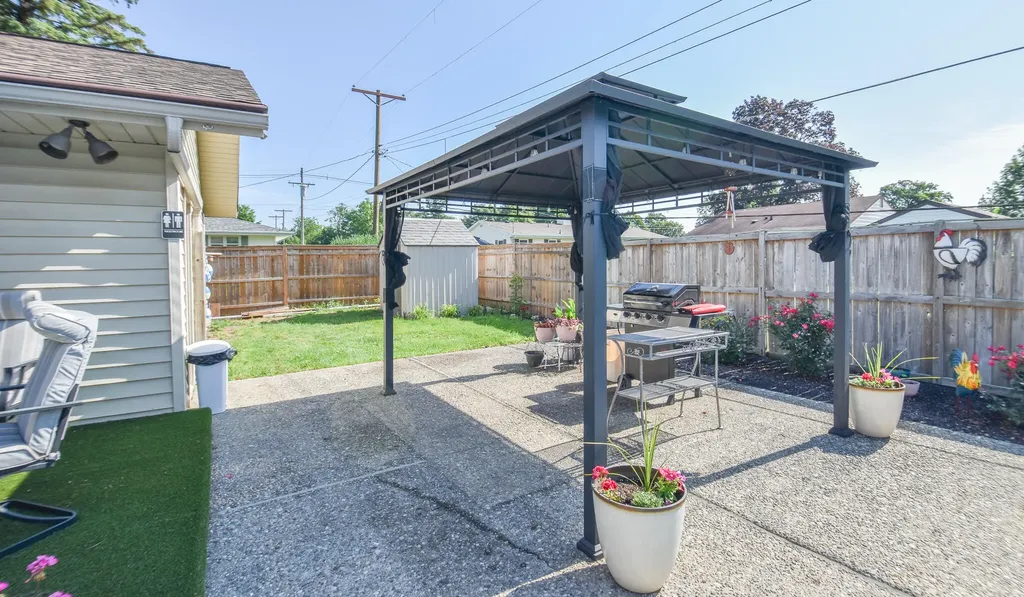 210 Maplecrest Street Sturgis City MI 49091