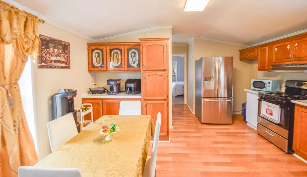 2856 W Carleton Road Hillsdale City MI 49242