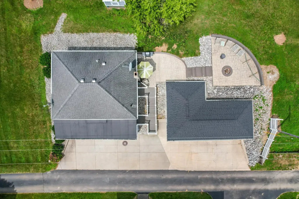 190 Blue Gill Lane Coldwater City MI 49036