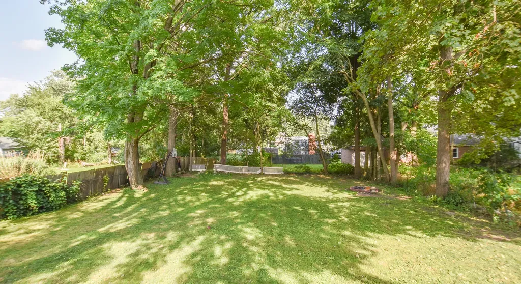 135 S Manning Street Hillsdale City MI 49242