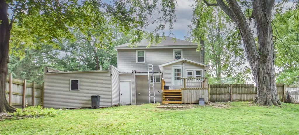 135 S Manning Street Hillsdale City MI 49242