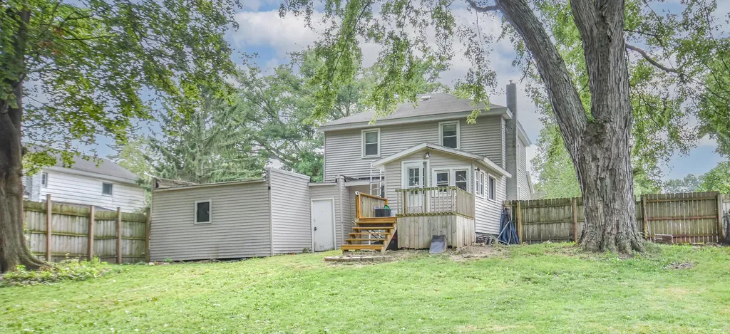 135 S Manning Street Hillsdale City MI 49242