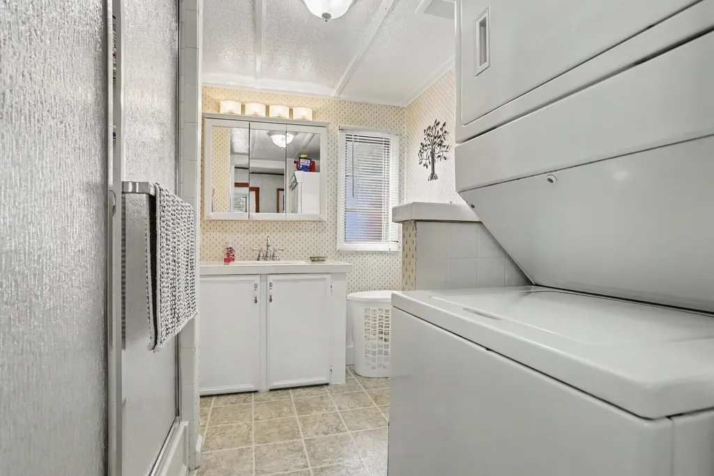 288 Paradise Island Drive Coldwater City MI 49036