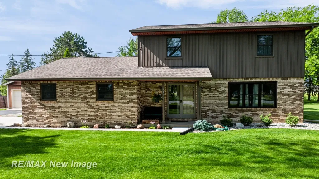 6180 W Freeland Road Frankenlust Township MI 48623