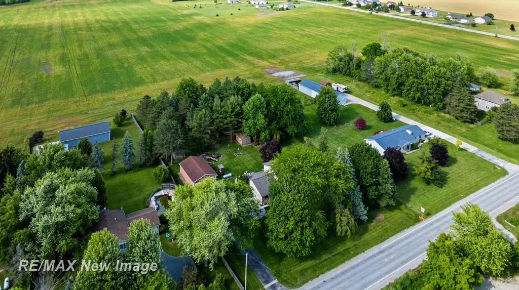 6180 W Freeland Road Frankenlust Township MI 48623