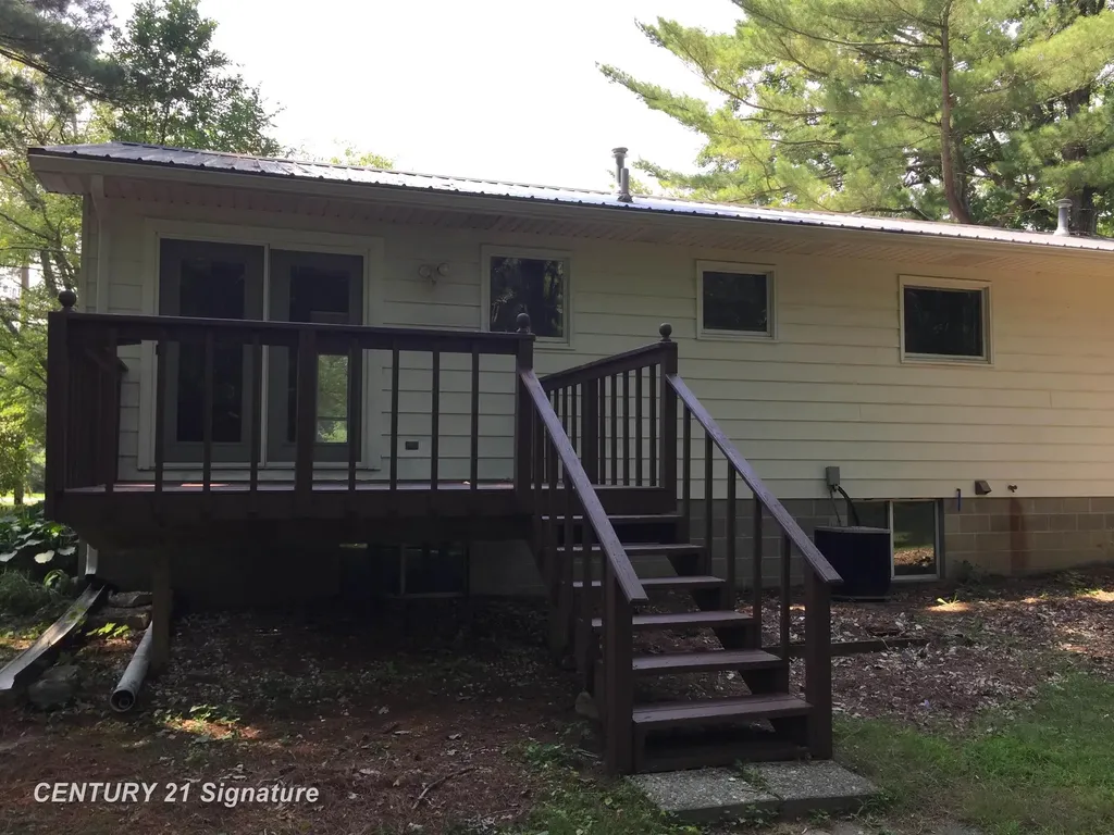 1306 Glen Road Midland City MI 48640
