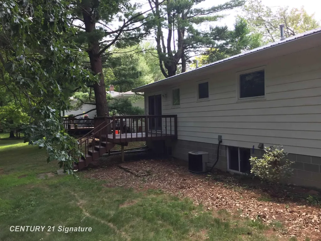 1306 Glen Road Midland City MI 48640