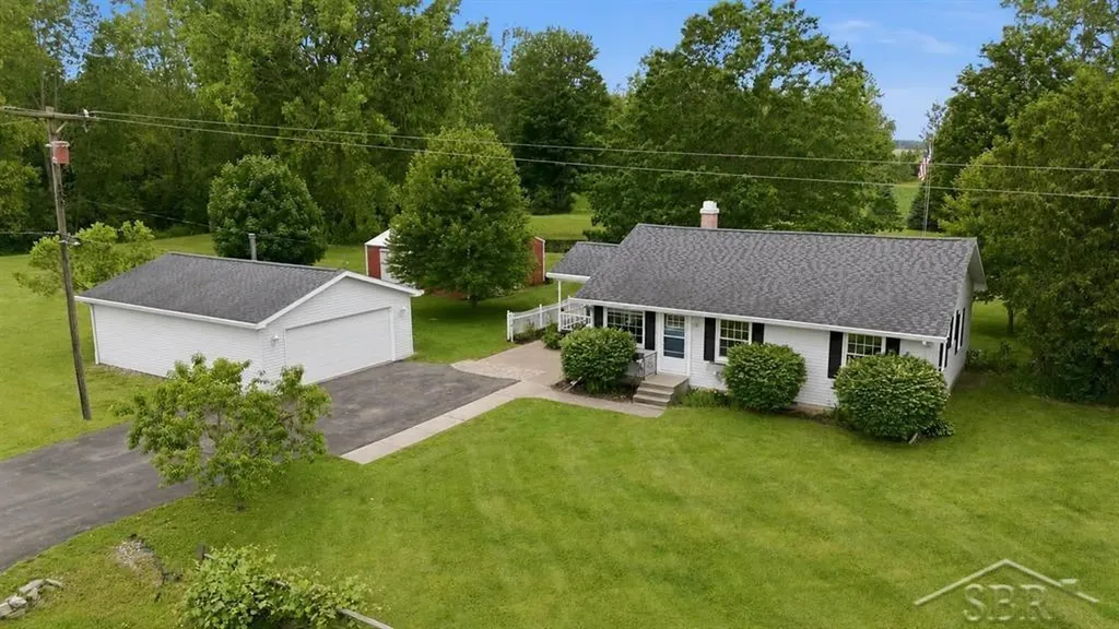 2138 S Smiths Crossing Road Ingersoll Township MI 48640