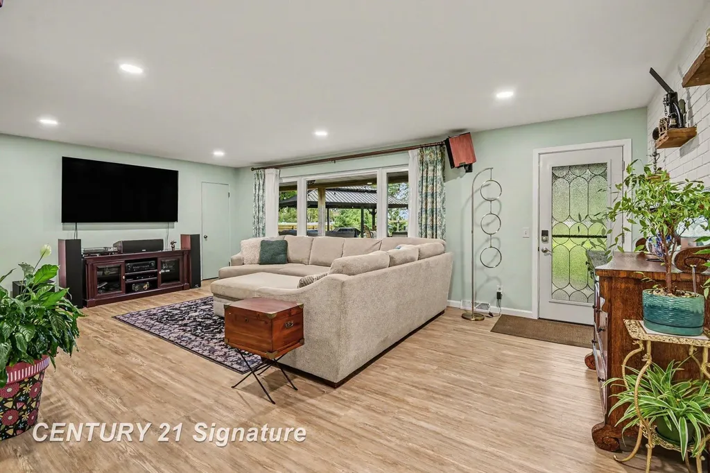 772 Midland Road Monitor Charter Township MI 48706