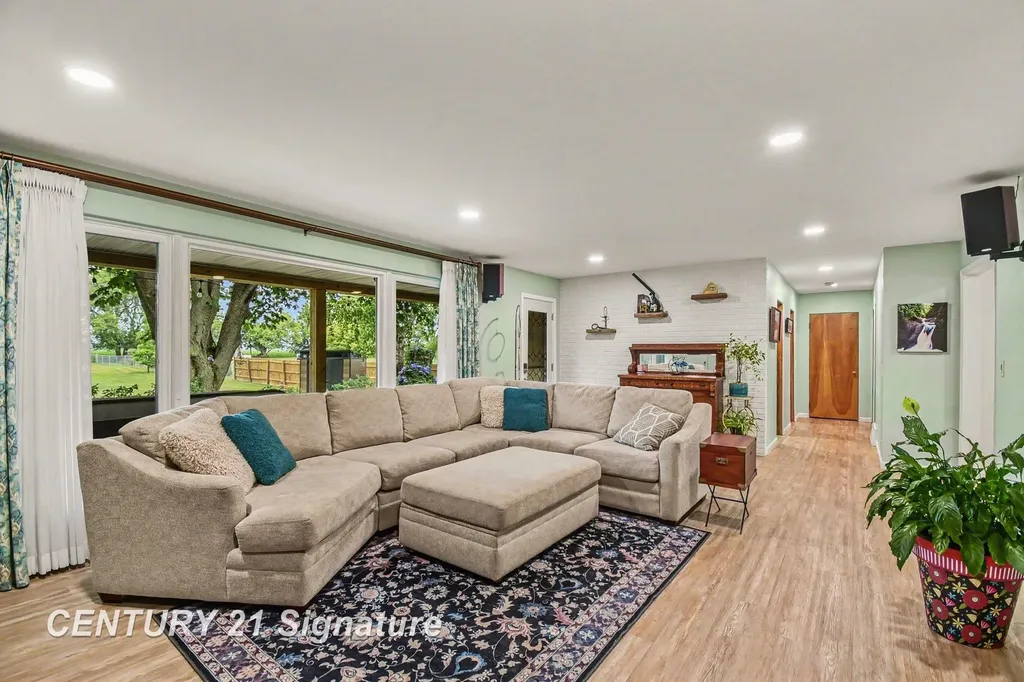 772 Midland Road Monitor Charter Township MI 48706