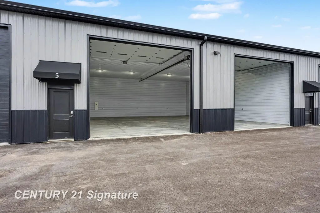 6340 Goose Drive Tittabawassee Township MI 48623