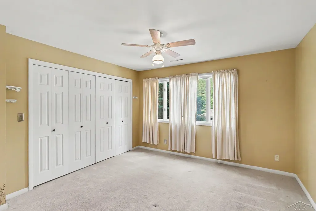 5935 W Michigan Avenue Saginaw Charter Township MI 48638