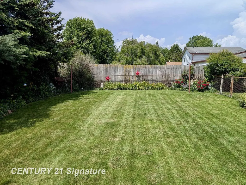 5171 Kenora Drive Kochville Township MI 48604
