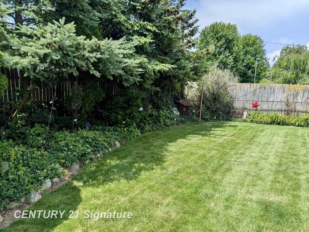 5171 Kenora Drive Kochville Township MI 48604