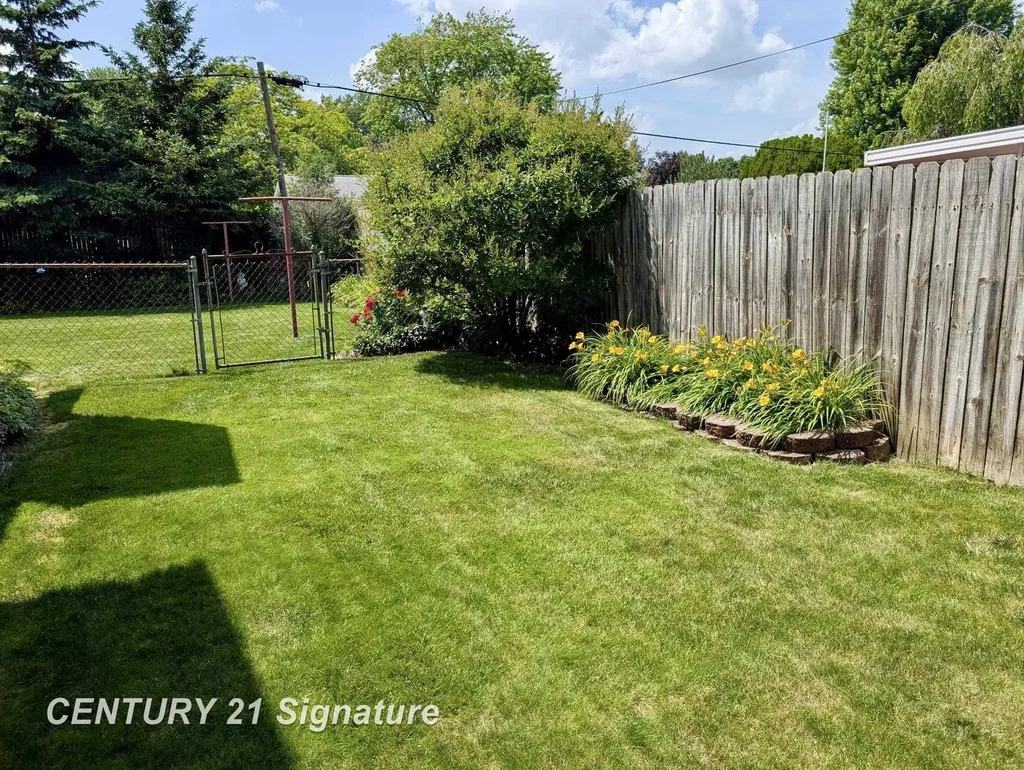 5171 Kenora Drive Kochville Township MI 48604