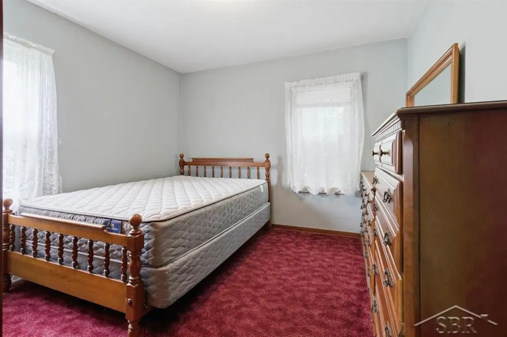419 S Warren Street Pinconning City MI 48650