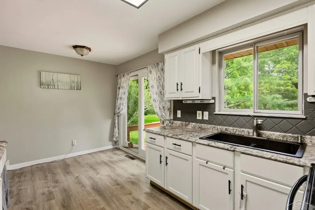 335 Walnut Street Mt. Morris City MI 48458
