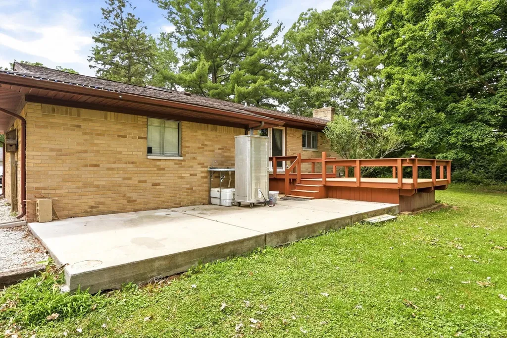 335 Walnut Street Mt. Morris City MI 48458