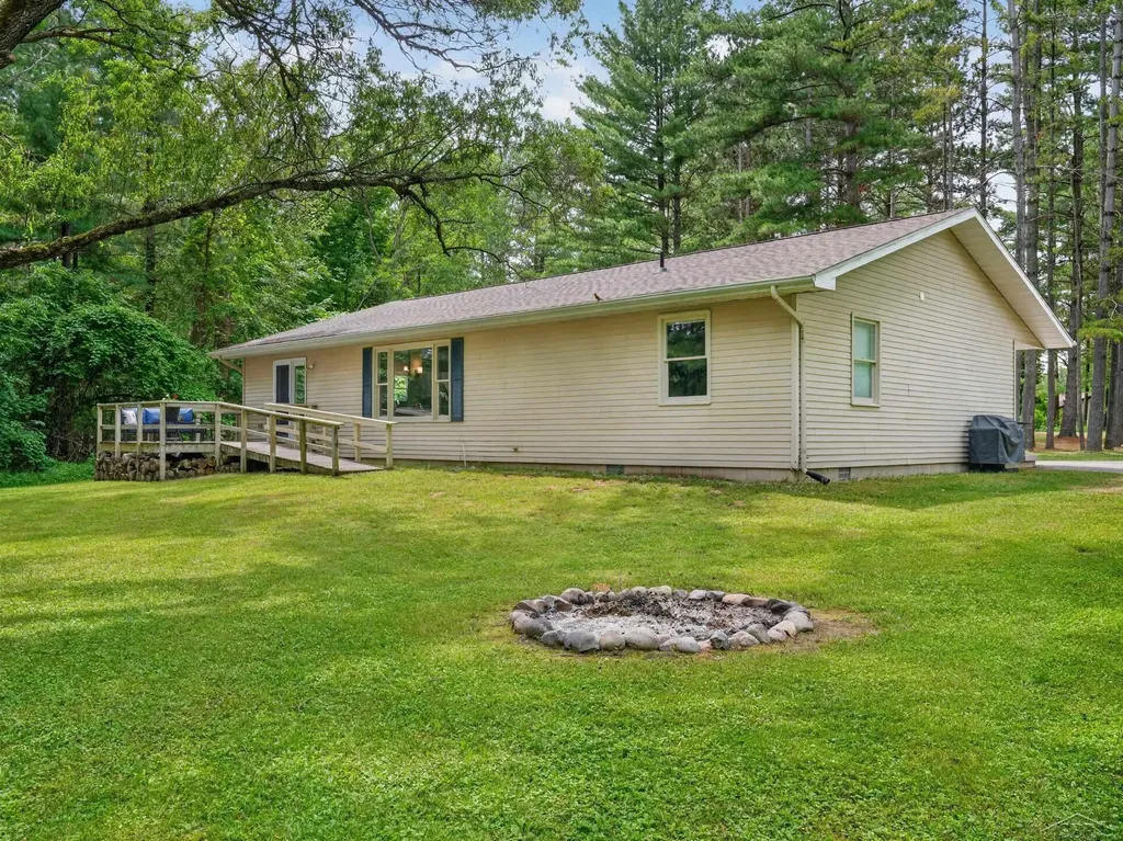 4514 W Salisbury Drive Butman Township MI 48624