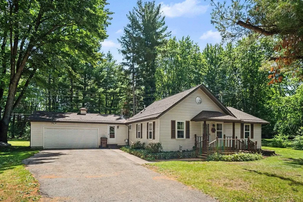 2346 N Hope Road Lincoln Township MI 48642
