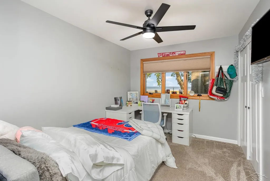 44 N Linwood Beach Road Fraser Township MI 48634