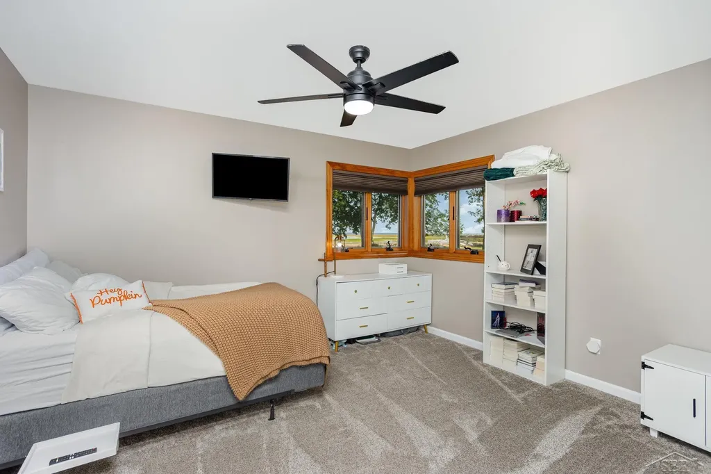 44 N Linwood Beach Road Fraser Township MI 48634