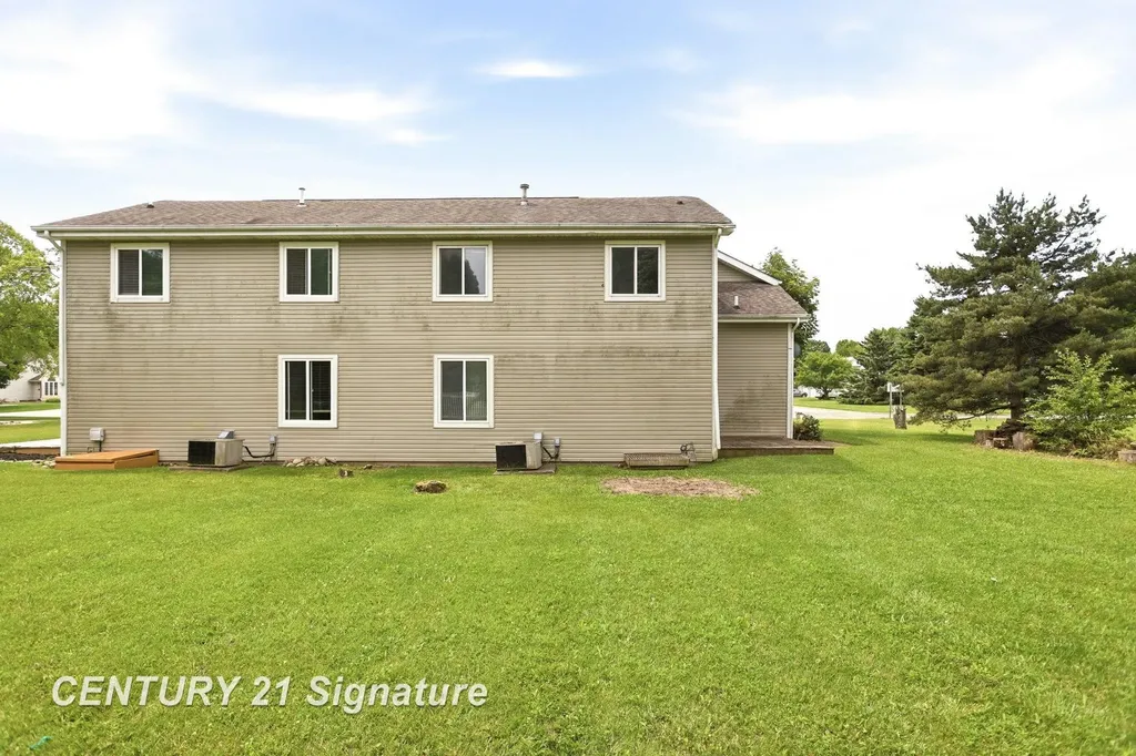 6124 Normandy Drive Saginaw Charter Township MI 48638