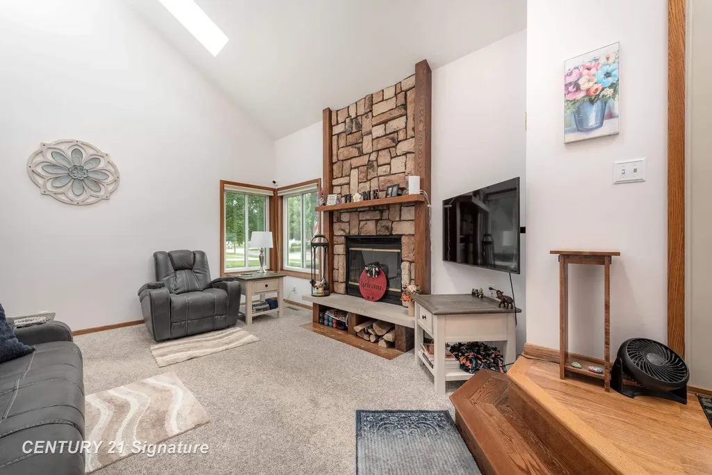 5002 Natalie Court Midland City MI 48640