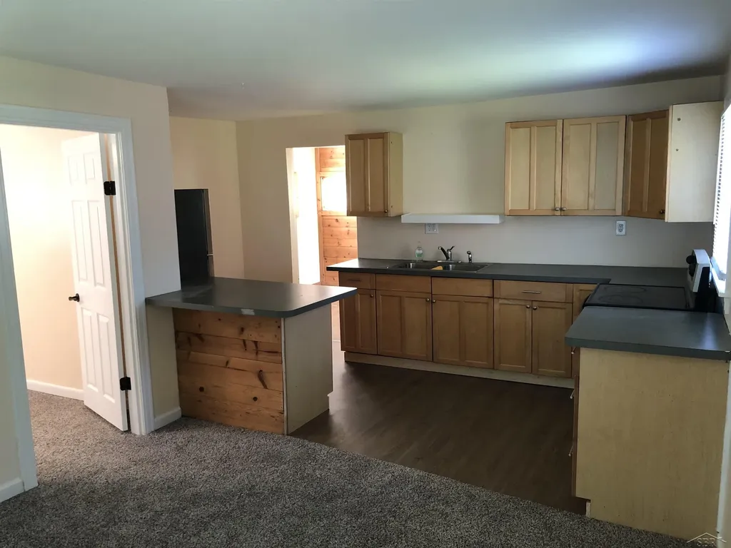 1425 Cypress Street Saginaw City MI 48602