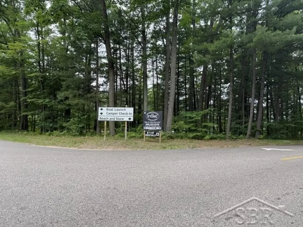 9939 Chase Boulevard Gerrish Township MI 48653