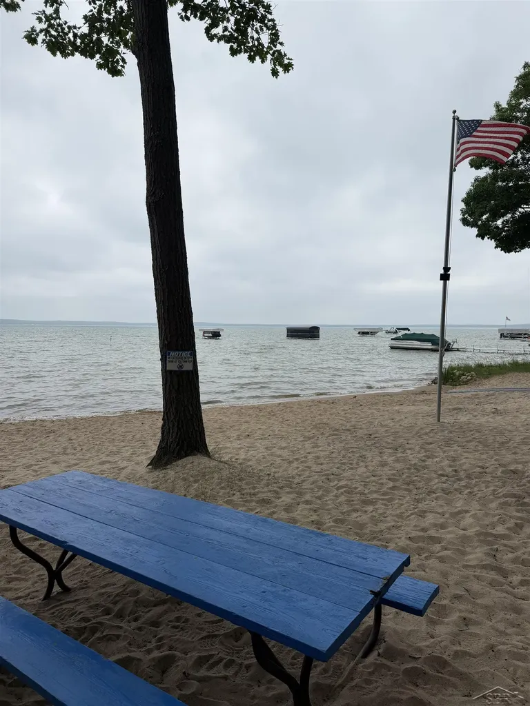 9939 Chase Boulevard Gerrish Township MI 48653