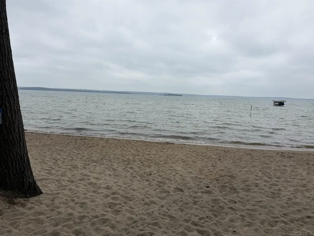9939 Chase Boulevard Gerrish Township MI 48653