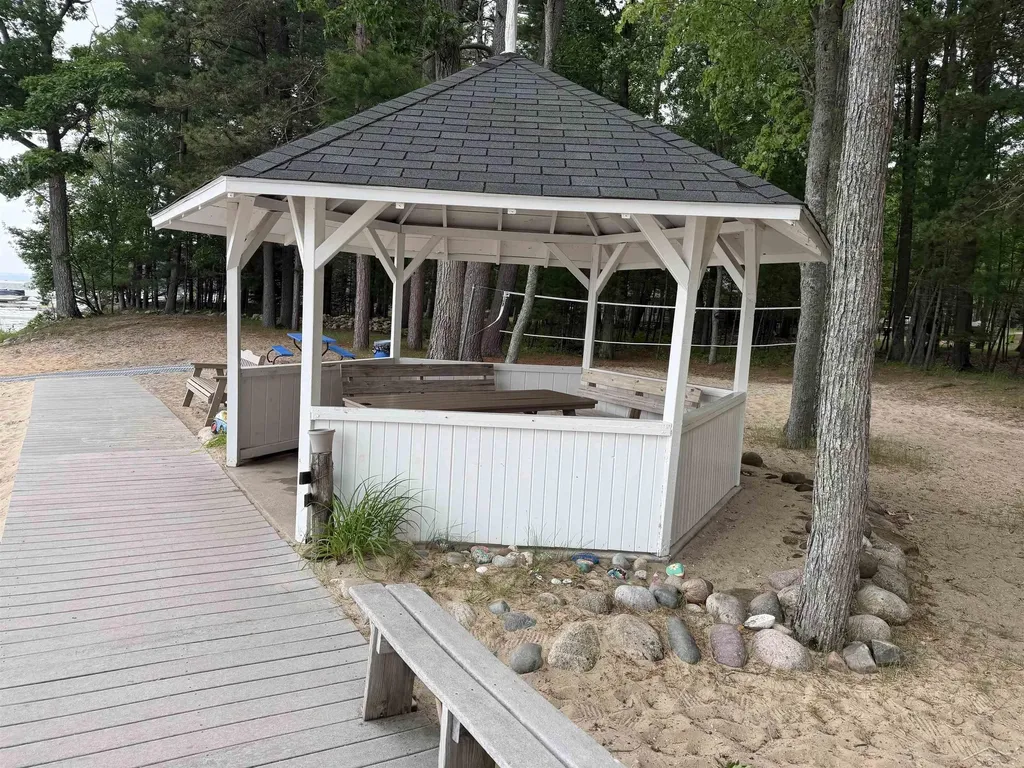 9939 Chase Boulevard Gerrish Township MI 48653