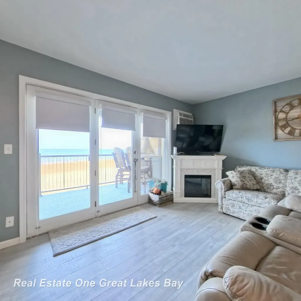 6522 N Us 23 Unit #9 Highway Oscoda Charter Township MI 48750