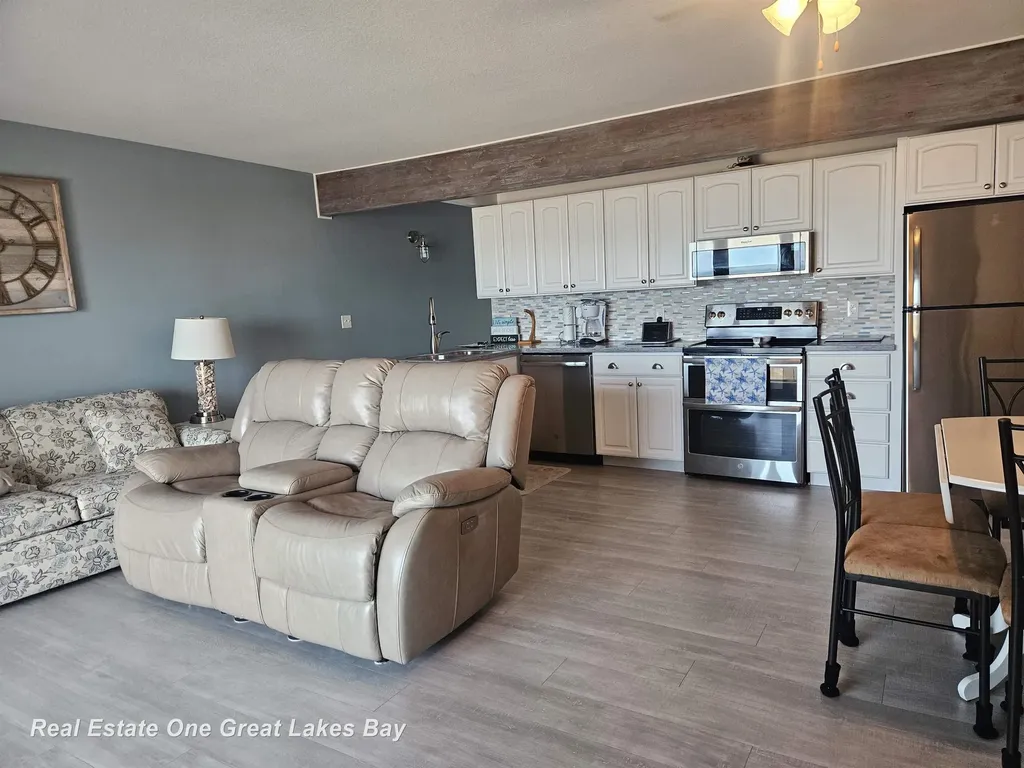 6522 N Us 23 Unit #9 Highway Oscoda Charter Township MI 48750