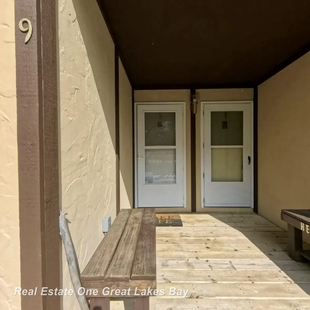 6522 N Us 23 Unit #9 Highway Oscoda Charter Township MI 48750
