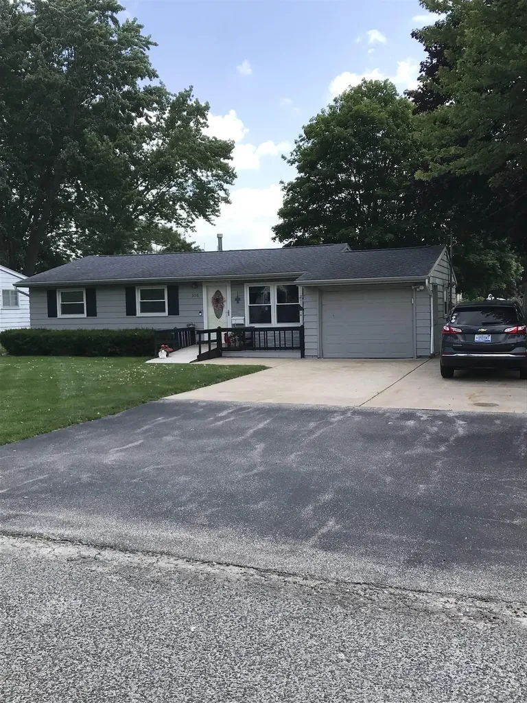 316 Harvey Road Tittabawassee Township MI 48623