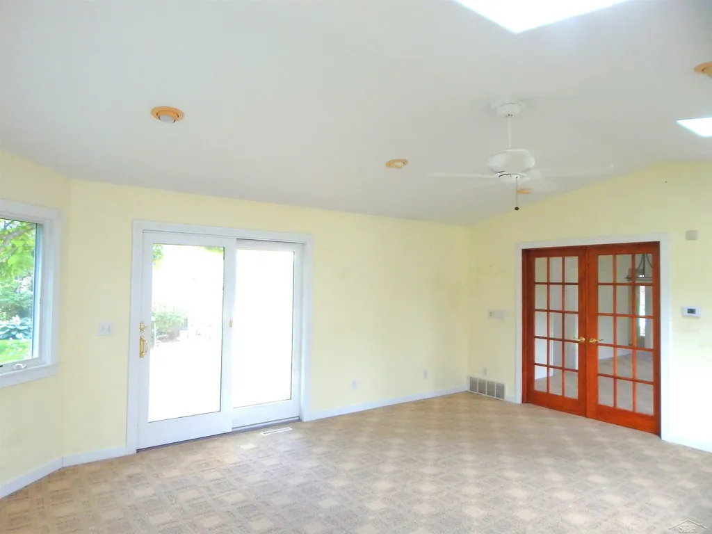 485 Winthrop Lane Saginaw Charter Township MI 48638