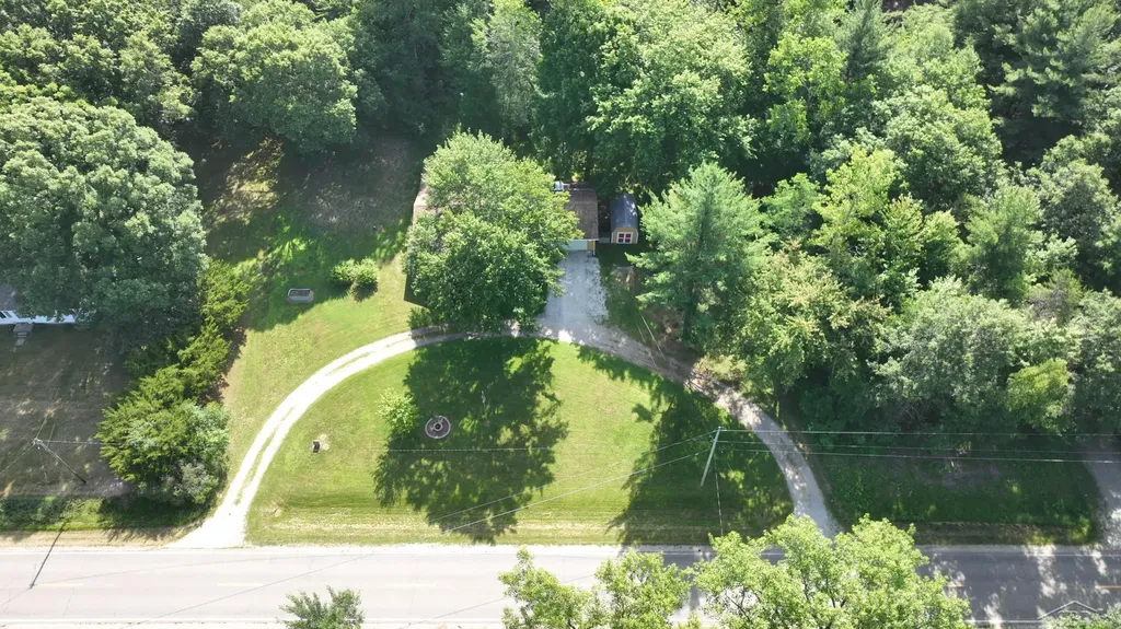 549 S Eight Mile Road Lee Township MI 48640