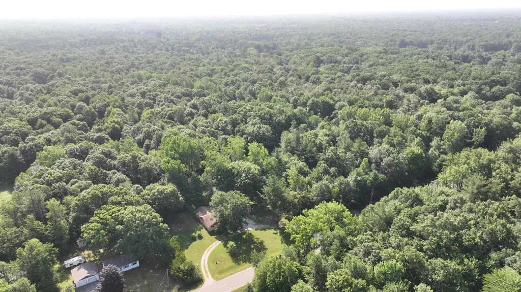 549 S Eight Mile Road Lee Township MI 48640