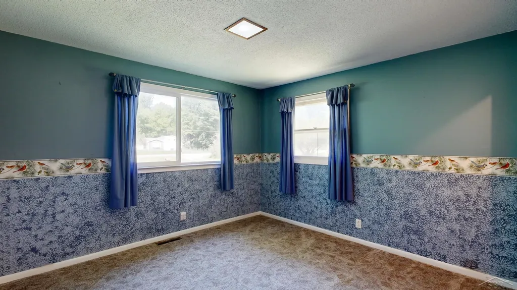 549 S Eight Mile Road Lee Township MI 48640