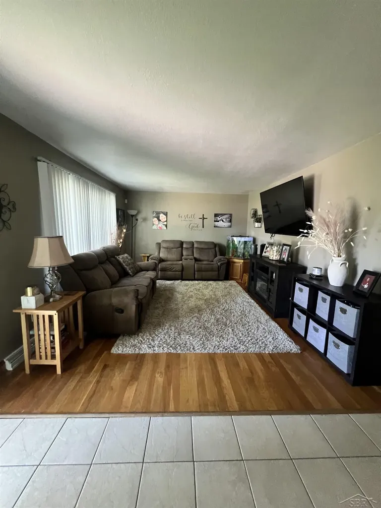 1947 Crescent Drive Carrollton Township MI 48604