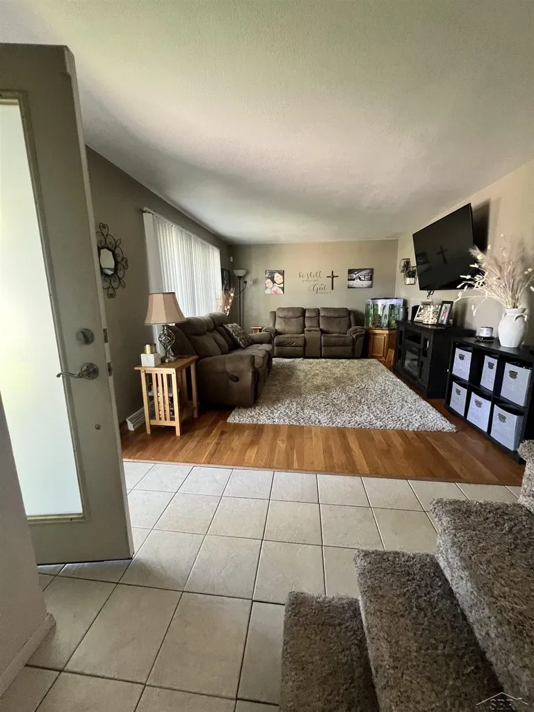 1947 Crescent Drive Carrollton Township MI 48604