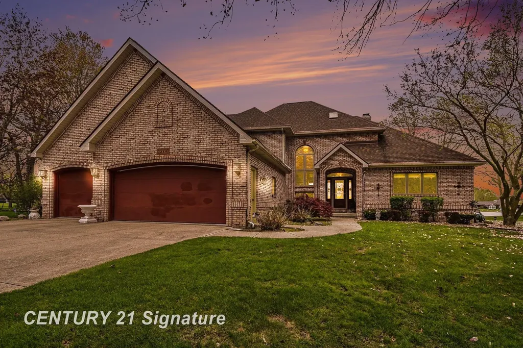 1944 E Lake Circle Drive Thomas Township MI 48609