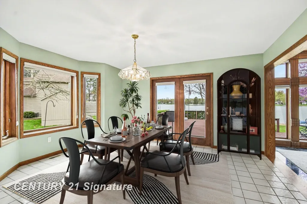 1944 E Lake Circle Drive Thomas Township MI 48609