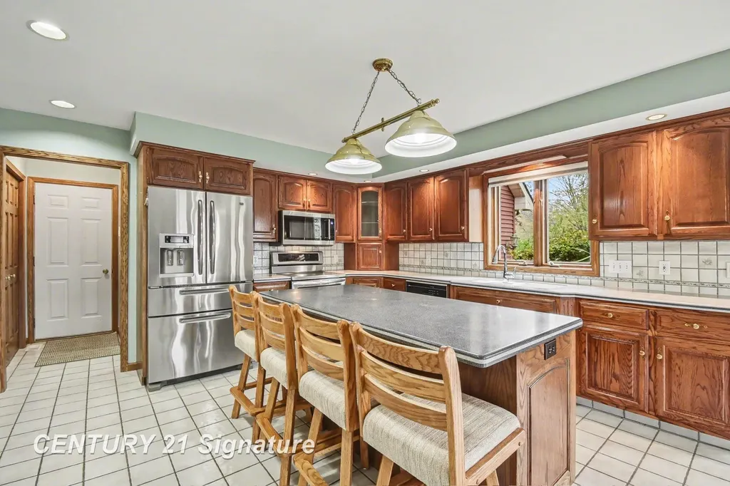 1944 E Lake Circle Drive Thomas Township MI 48609