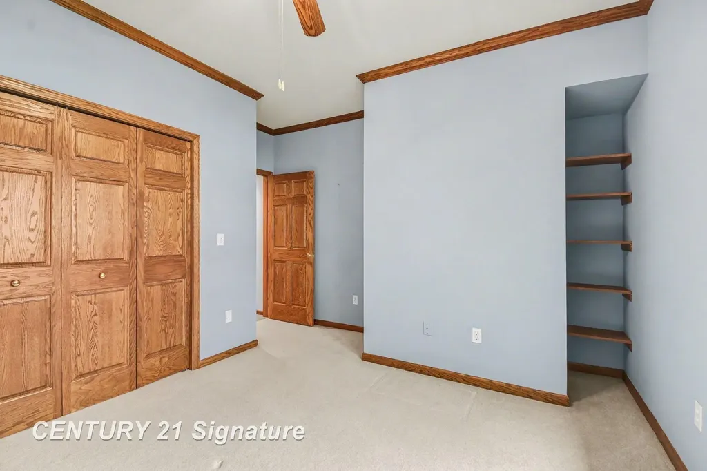 1944 E Lake Circle Drive Thomas Township MI 48609