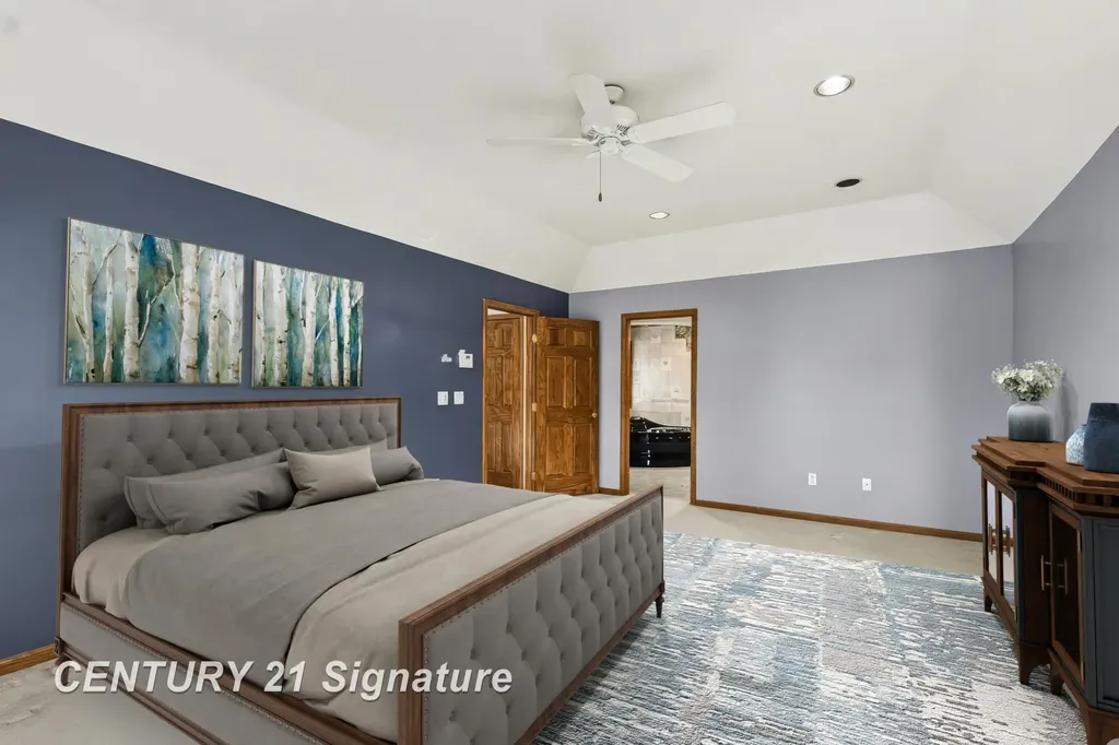 1944 E Lake Circle Drive Thomas Township MI 48609