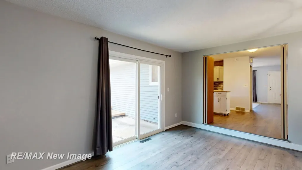 140 Elaine Street Thomas Township MI 48609