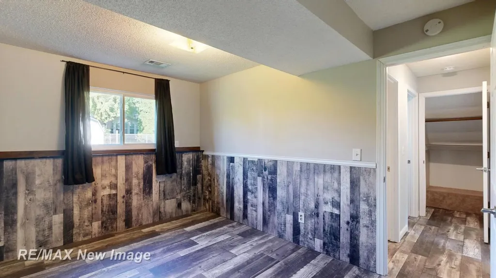 140 Elaine Street Thomas Township MI 48609